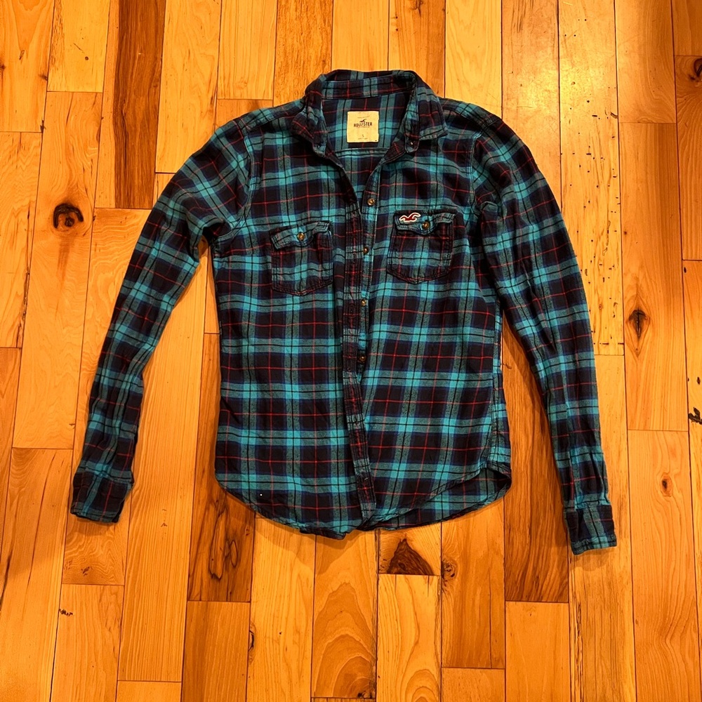 Hollister Plaid Button Up
